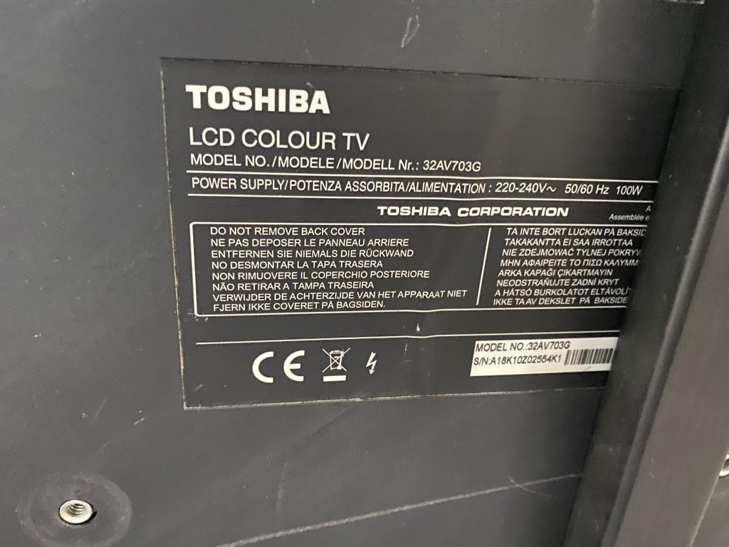 2.EL TOSHİBA LCD TV UYDU ALICI HEDİYELİ