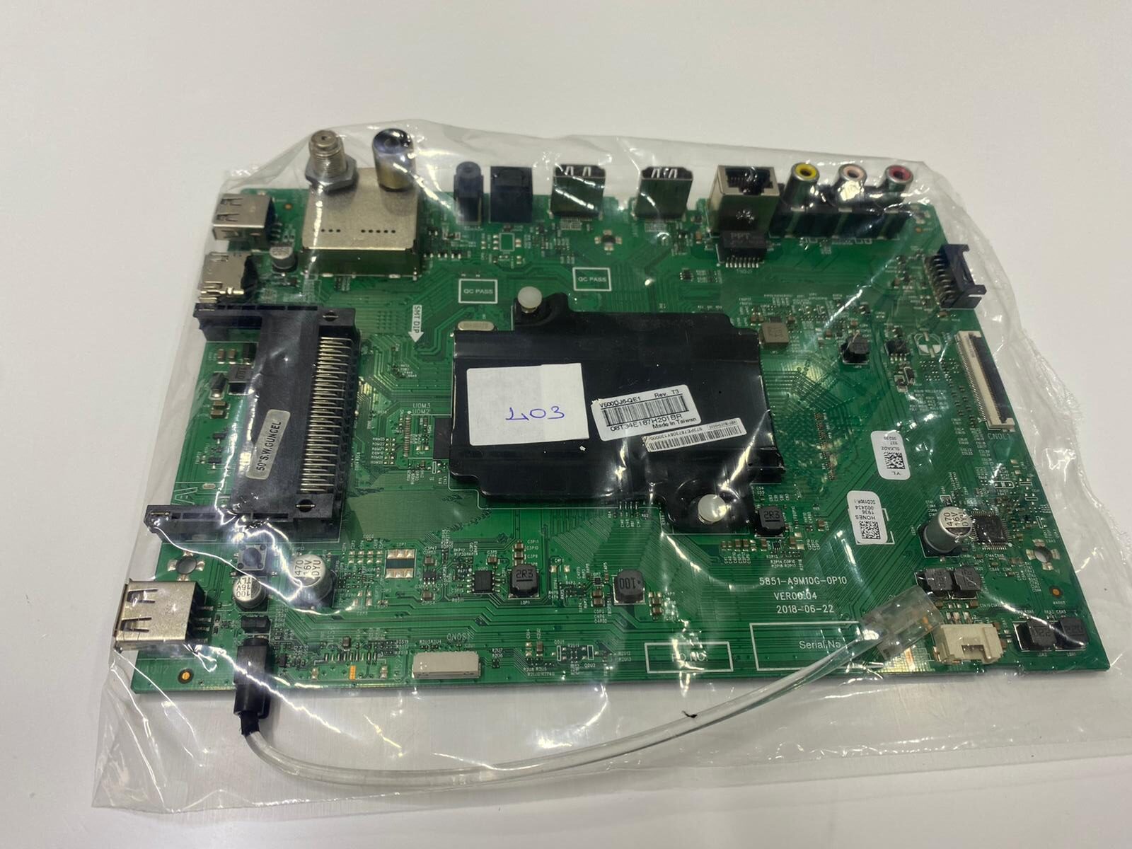 5851-A9m10g-0p10 Slxadz Grundig Anakart